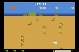 Planet Patrol Gameplay Screenshot 4