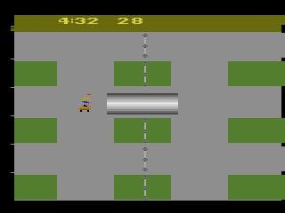 Skate Boardin Gameplay Screenshot 1